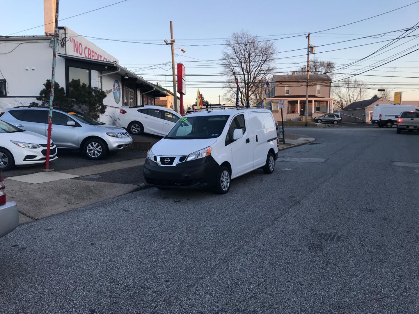 2019 White /Gray Nissan NV200 SV (3N6CM0KN1KK) with an V4 engine, Automatic transmission, located at 577 Chester Pike, Prospect Park, PA, 19076, (610) 237-1015, 39.886154, -75.302338 - Photo#1